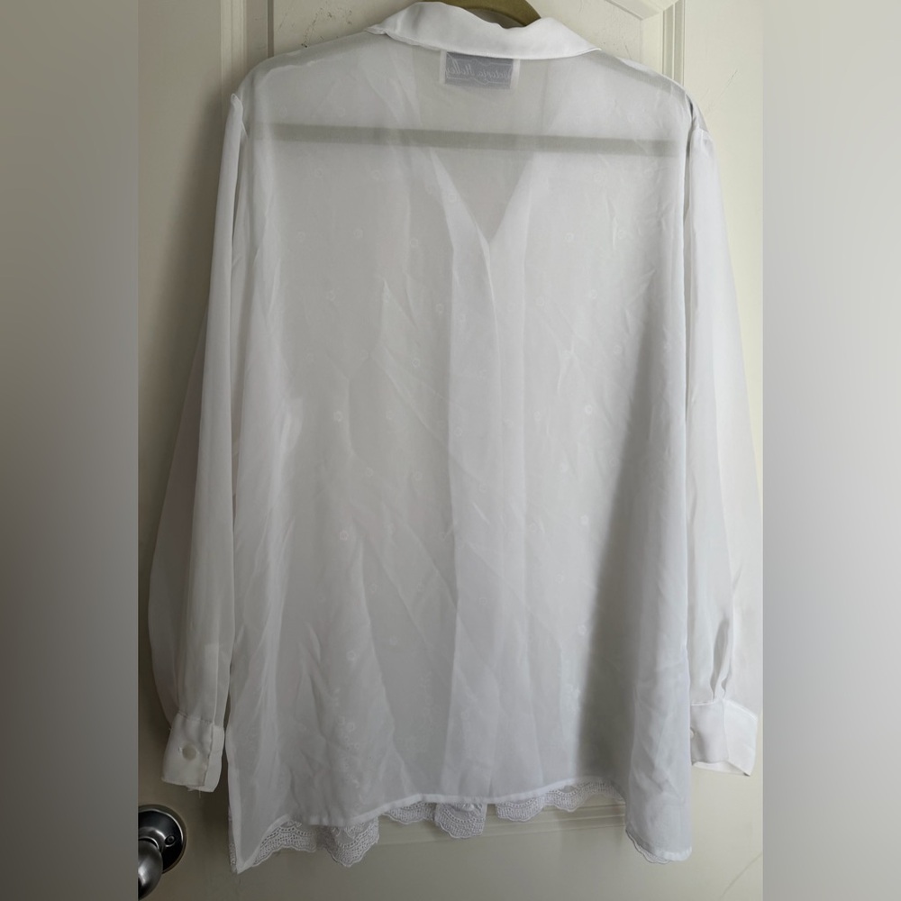 Victoria Halley Classic White Embroidered women’s blouse 2xL summer travel flora - Picture 3 of 11